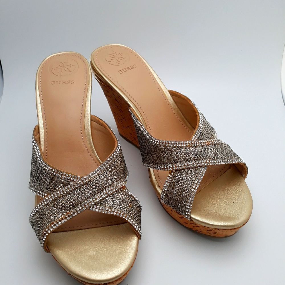 NWOT Guess Wedges